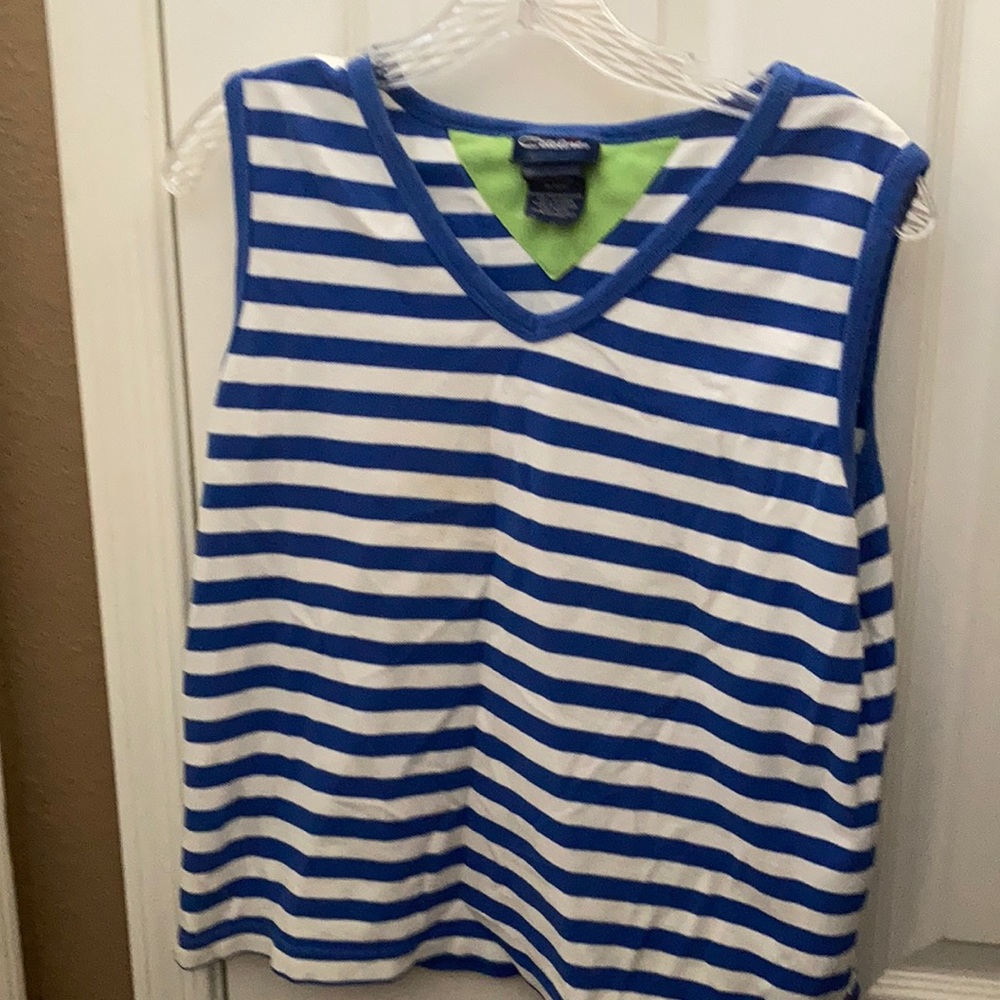 FINAL MARKDOWN Catalina v neck tank top medium